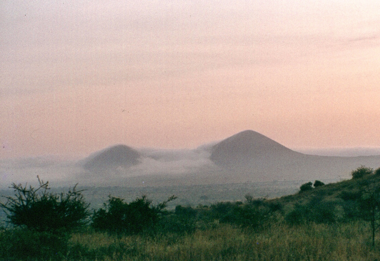 Mountains with clouds Tsavo W near Kilaguni copy